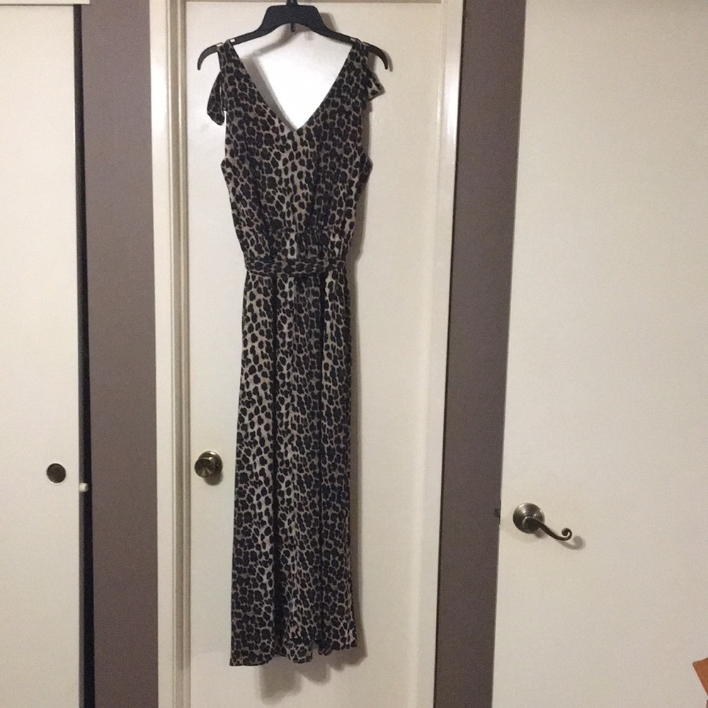 Leopard Dress - Picture 4 of 9